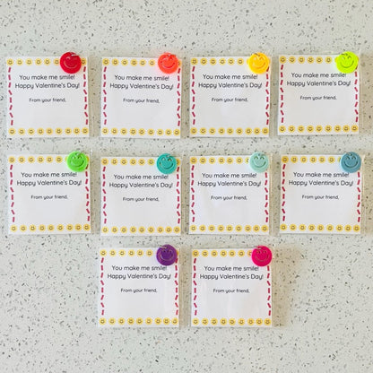 25 Pack of Smiley Keychains Valentine’s Exchange Favors